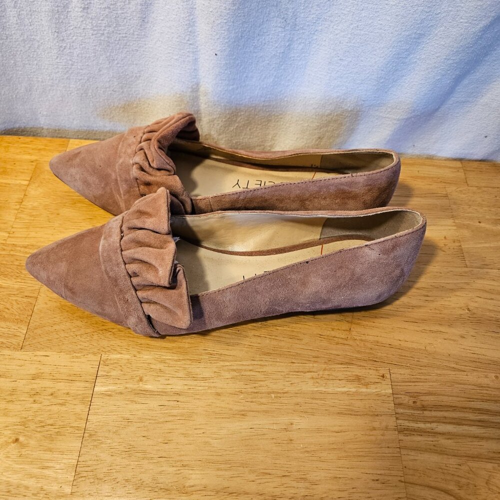 Women's Sole Society Pumps.  Size 8.5M.  --ITEM #1964 - Picture 2 of 5